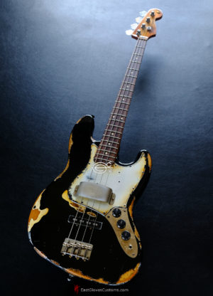FENDER STANDARD JAZZ BASS BLACK 60's PICKUPS HEAVY RELIC AGED (SOLD) - Image 5