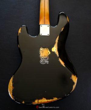 FENDER STANDARD JAZZ BASS BLACK 60's PICKUPS HEAVY RELIC AGED (SOLD) - Image 7