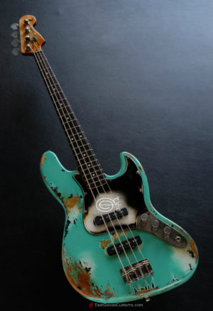 FENDER STANDARD JAZZ BASS SEAFOAM GREEN HEAVY RELIC AGED (SOLD) - Image 3
