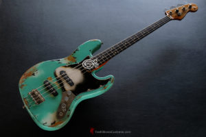 FENDER STANDARD JAZZ BASS SEAFOAM GREEN HEAVY RELIC AGED (SOLD)