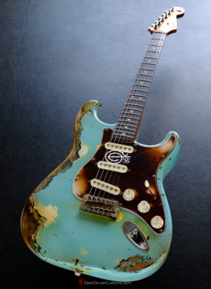 Fender Stratocaster Relic Daphne Blue 60th Anniversary (SOLD) - Image 3