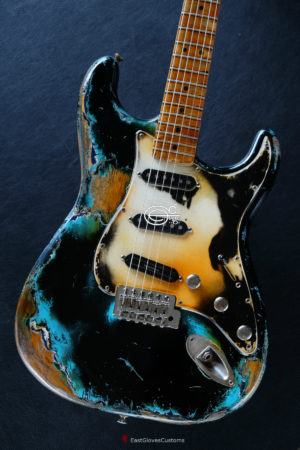 Fender Stratocaster 60th Anniversary Black on Blue Inspired by Joe Strummer Heavy Relic (SOLD) - Image 4