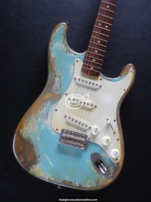 Fender Stratocaster Relic Daphne Blue (SOLD) - Image 7