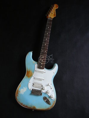 Fender Stratocaster Relic Daphne Blue HSS (Baby Blue) (SOLD) - Image 7