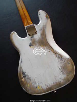 Fender Squier Precision Bass Fretless Dirty White Heavy Relic (Made in Japan) (SOLD) - Image 5