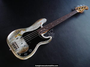 Fender Squier Precision Bass Fretless Dirty White Heavy Relic (Made in Japan) (SOLD) - Image 6