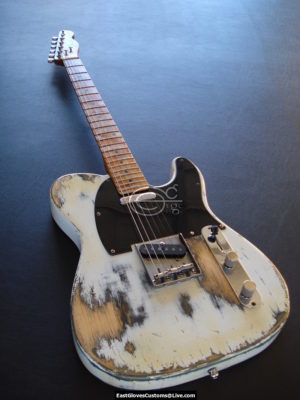 Fender Telecaster Heavy Relic White USA (SOLD) - Image 5