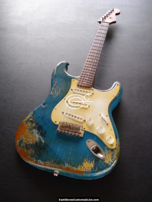 Fender Stratocaster Relic Teal Green Gold Edition (SOLD) - Image 4