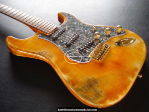 Fender Stratocaster Relic Gold Amber (SOLD) - Image 5