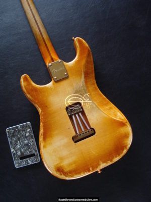 Fender Stratocaster Relic Gold Amber (SOLD) - Image 8