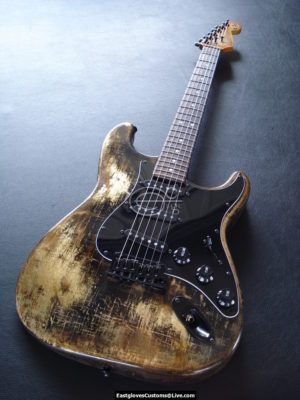 Fender Stratocaster Relic Black & Gold 40th Anniversary Gold Edition (SOLD) - Image 5