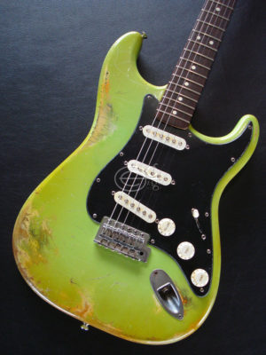 Fender Stratocaster Relic Green (SOLD) - Image 3