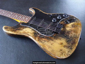 Fender Stratocaster Relic Black & Gold 40th Anniversary Gold Edition (SOLD) - Image 6