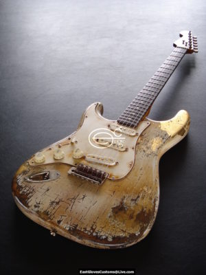 Fender Stratocaster Heavy Relic Vintage White Made in USA Gold Edition [Lefty Handed] (SOLD) - Image 10