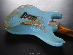 Fender Stratocaster Heavy Relic Daphne Blue (SOLD) - Image 5