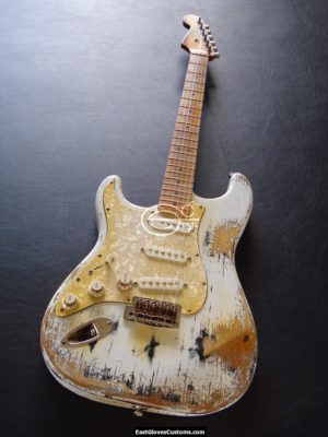Fender Stratocaster Heavy Relic Vintage White [Left Handed] (SOLD) - Image 5