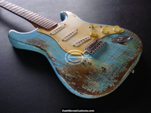 Fender Stratocaster Heavy Relic Daphne Blue (SOLD) - Image 6