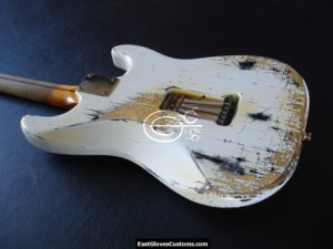 Fender Stratocaster Heavy Relic Vintage White [Left Handed] (SOLD) - Image 4