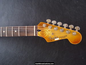 Fender Stratocaster Special Edition Heavy Relic Black on Cherryburst (SOLD) - Image 12