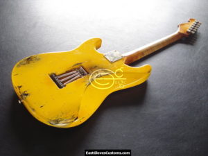 Fender Stratocaster Relic Yellow (SOLD) - Image 3