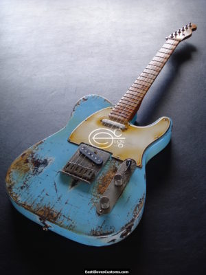 Fender Telecaster Heavy Relic Daphne Blue (SOLD) - Image 3
