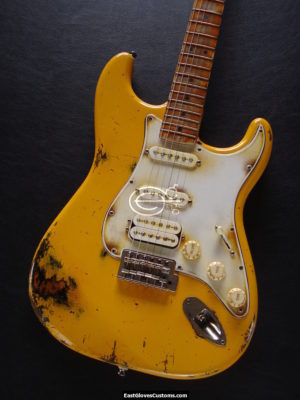 Fender Stratocaster Relic Yellow (SOLD) - Image 4