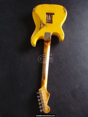 Fender Stratocaster Relic Yellow (SOLD) - Image 11