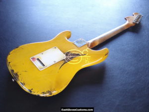 Fender Stratocaster S/S/H USA Relic Yellow (SOLD) - Image 10