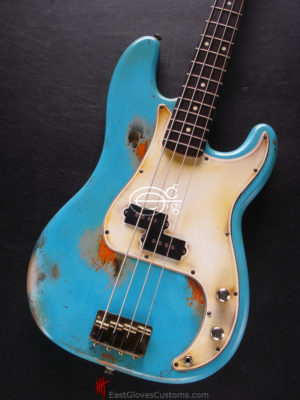 Fender Precision Bass Relic Ocean Blue Turquoise Relic (SOLD) - Image 5