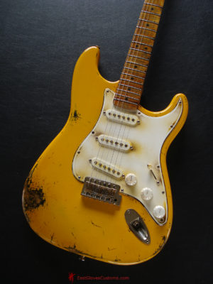 Fender Stratocaster Relic 50th Anniversary Yellow (SOLD) - Image 4