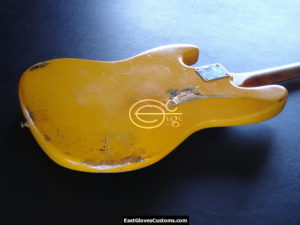 FENDER STANDARD JAZZ ฺBASS YELLOW HEAVY RELIC AGED (SOLD) - Image 7