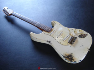 Fender Stratocaster Heavy Relic Antique White (SOLD) - Image 8