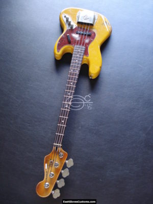 FENDER STANDARD JAZZ ฺBASS YELLOW HEAVY RELIC AGED (SOLD) - Image 10