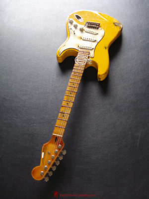 Fender Stratocaster Relic 50th Anniversary Yellow (SOLD) - Image 10
