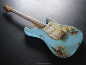 Fender Stratocaster Relic Daphne Blue (SOLD) - Image 8