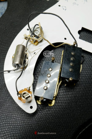 Fender Precision Bass Relic Vintage White Gold Edition (SOLD) - Image 10