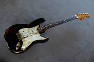 Fender Stratocaster H/S/H Relic Black (SOLD) - Image 5