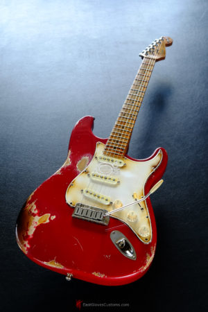 Fender Stratocaster Relic 40th Anniversary Red Made in USA (SOLD OUT) - Image 3