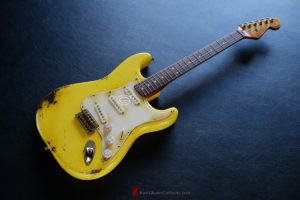 Fender Stratocaster Relic Graffiti Yellow (SOLD) - Image 7