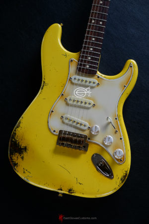 Fender Stratocaster Relic Graffiti Yellow (SOLD) - Image 3