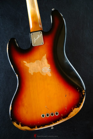 Fender Standard Jazz ฺBass Sunburst Heavy Relic Aged Made in USA (SOLD) - Image 6