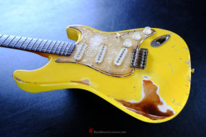 Fender Stratocaster Deluxe Powerhouse Relic Graffiti Yellow (SOLD) - Image 5