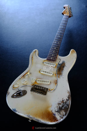 Fender Stratocaster Heavy Relic Vintage White Inspired by Mick Mars [Left Handed] (SOLD) - Image 3