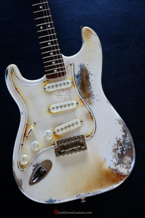 Fender Stratocaster Heavy Relic Vintage White Inspired by Mick Mars [Left Handed] (SOLD) - Image 4