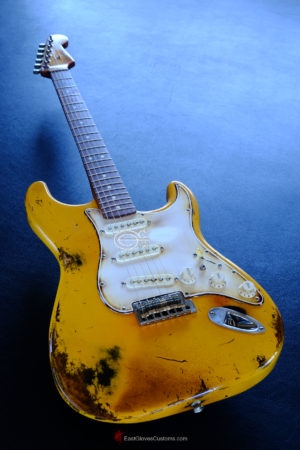 Fender Stratocaster Relic Yellow (SOLD)