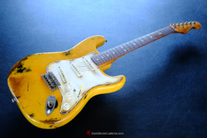 Fender Stratocaster Relic Yellow (SOLD) - Image 8