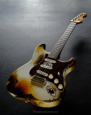 Fender Stratocaster Relic Vintage White (SOLD)