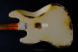FENDER STANDARD JAZZ ฺBASS VINTAGE WHITE HEAVY RELIC AGED (SOLD) - Image 6