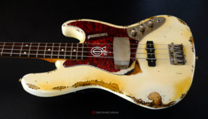 FENDER STANDARD JAZZ ฺBASS VINTAGE WHITE HEAVY RELIC AGED (SOLD) - Image 7