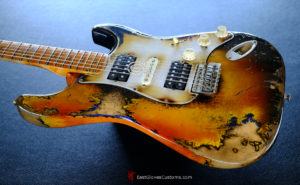Fender Stratocaster Relic Honey Burst H/S/H Reverse Headstock [#1](SOLD) - Image 7